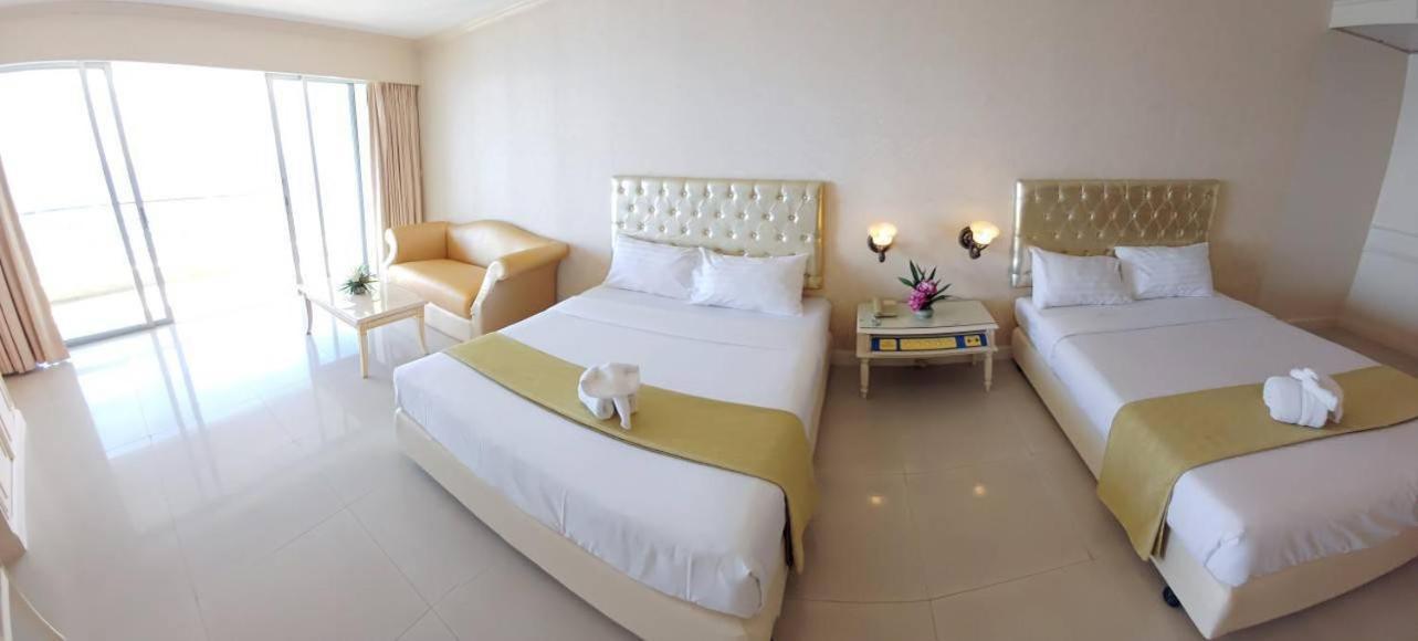 Adriatic Palace Hotel Pattaya Esterno foto