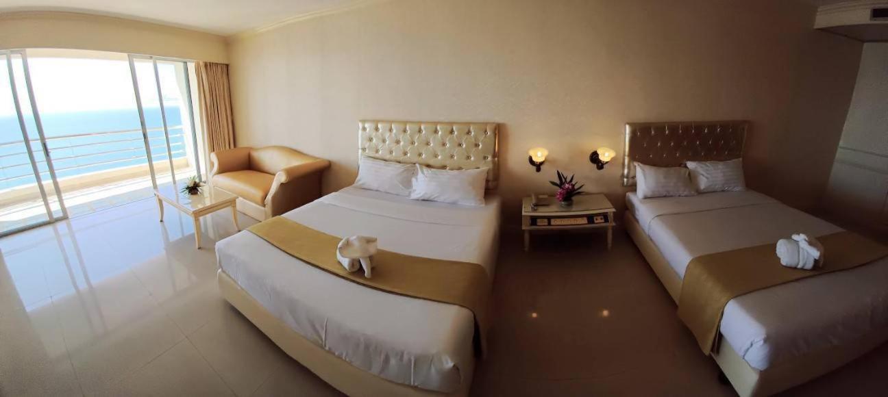 Adriatic Palace Hotel Pattaya Esterno foto