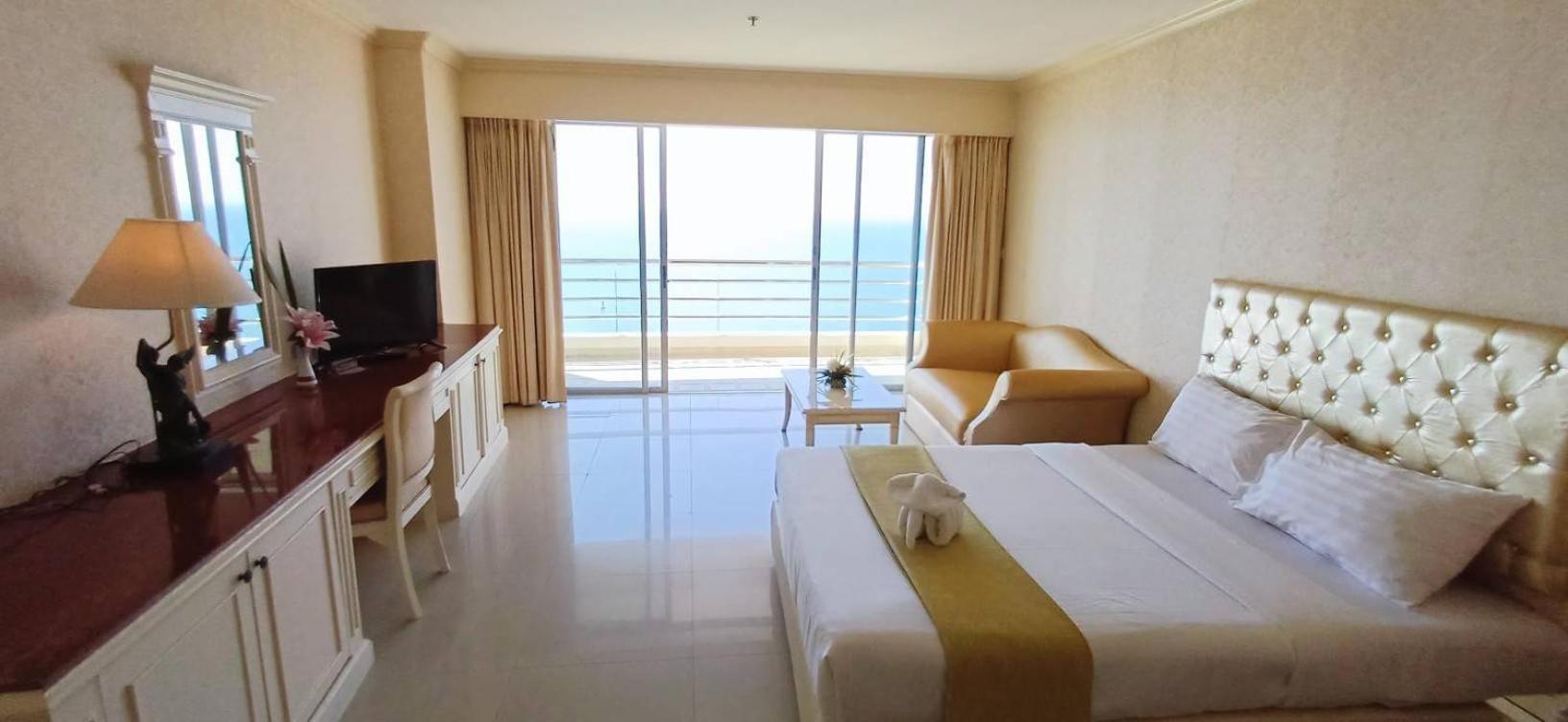 Adriatic Palace Hotel Pattaya Esterno foto