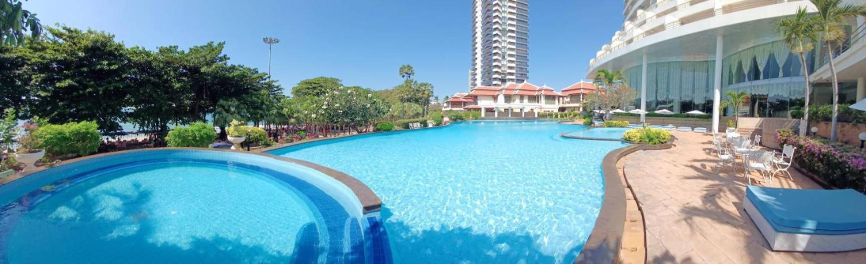 Adriatic Palace Hotel Pattaya Esterno foto