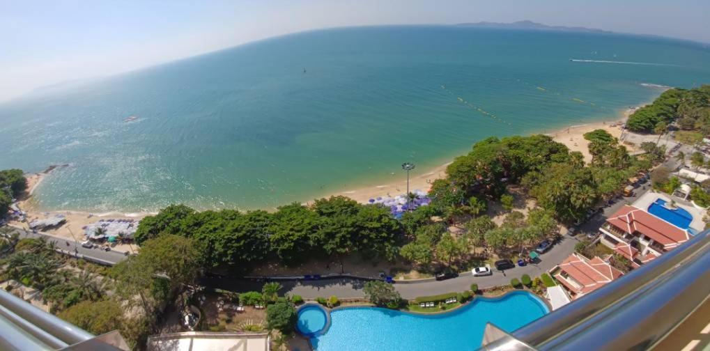Adriatic Palace Hotel Pattaya Esterno foto