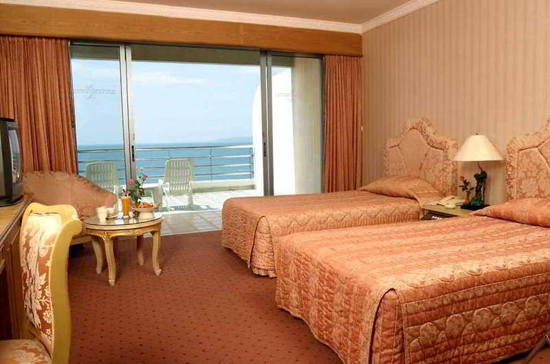 Adriatic Palace Hotel Pattaya Esterno foto