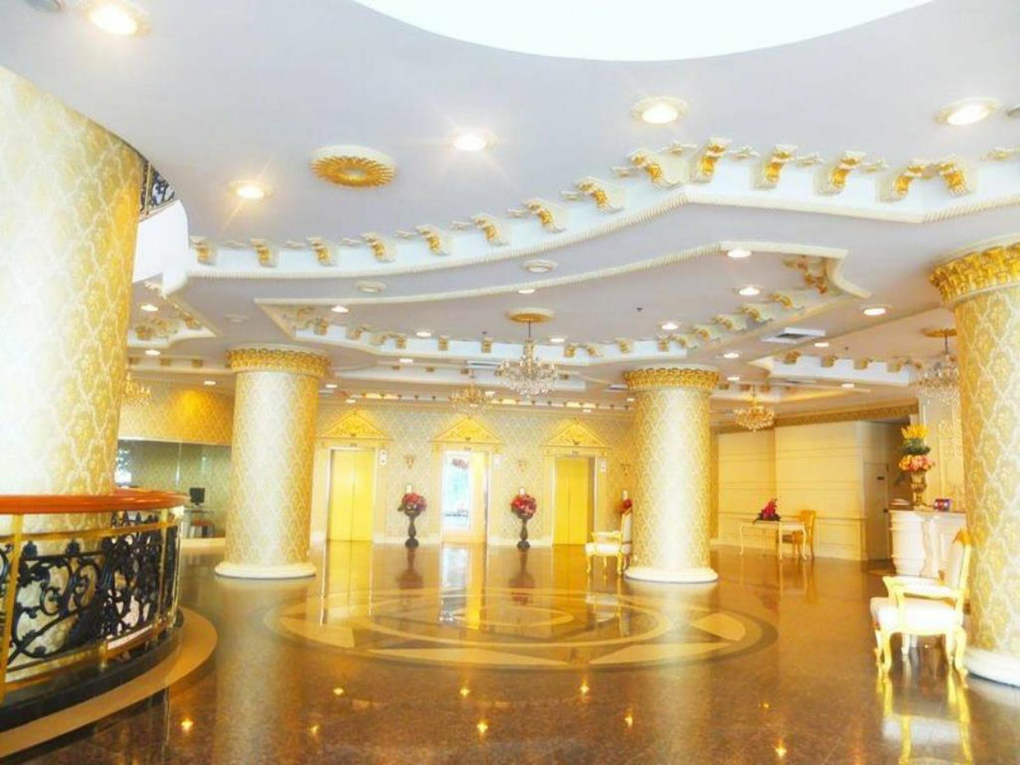 Adriatic Palace Hotel Pattaya Esterno foto